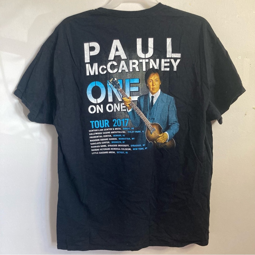Paul McCartney 2017 one on one tour shirt black 2XL from the MSG show. Worn 1x - Picture 3 of 5